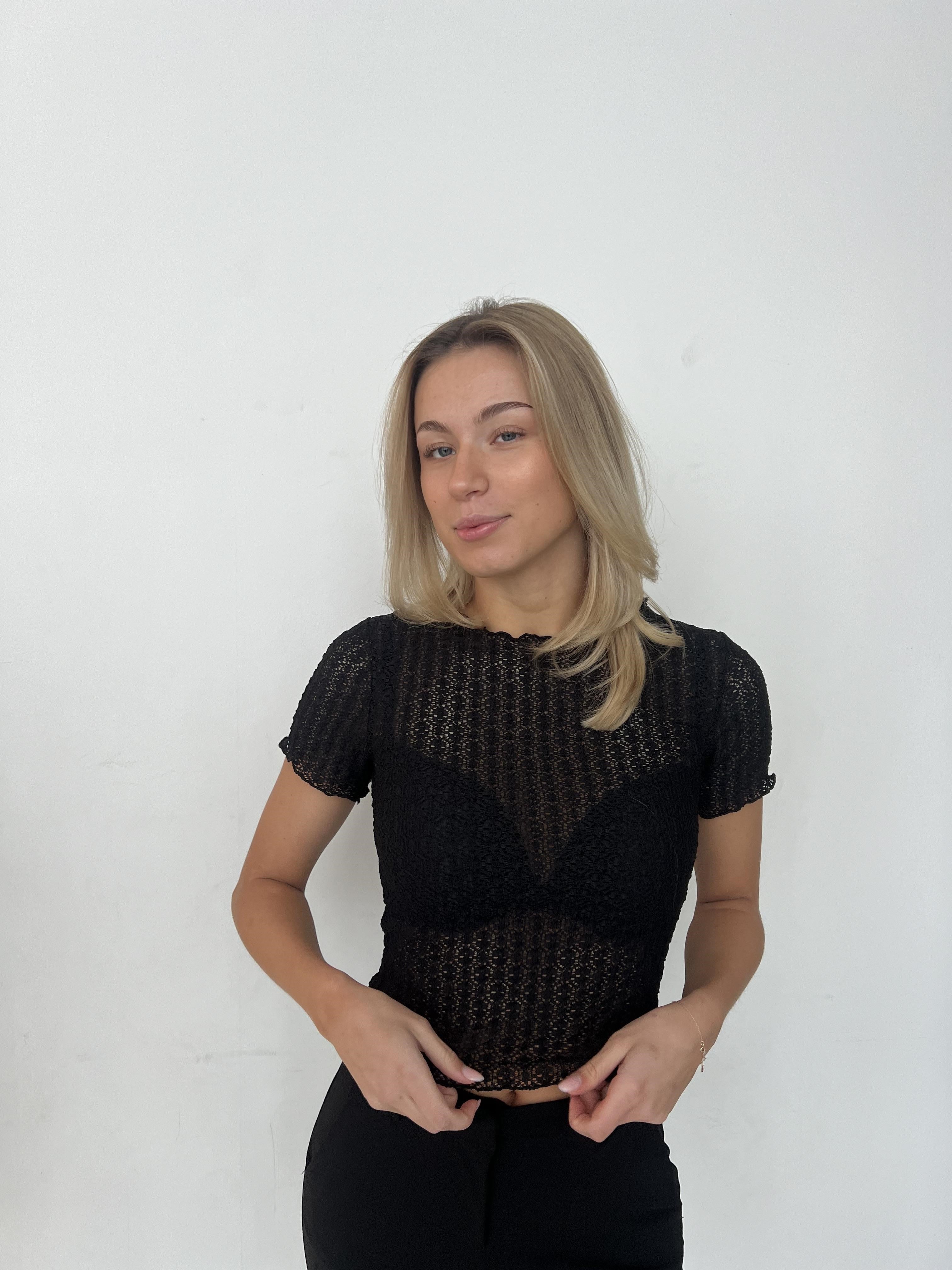 VMSHELBY Top - Black